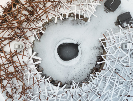 Artic bath in the nature